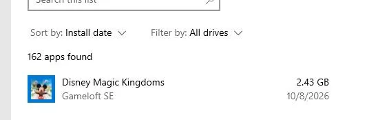 Windows 被曝自动推送安装《Disney Magic Kingdoms》游戏！
